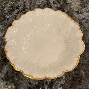Lenox Vintage Cream and Gold Scalloped Bowl